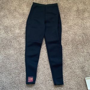 Zaggora workout pants